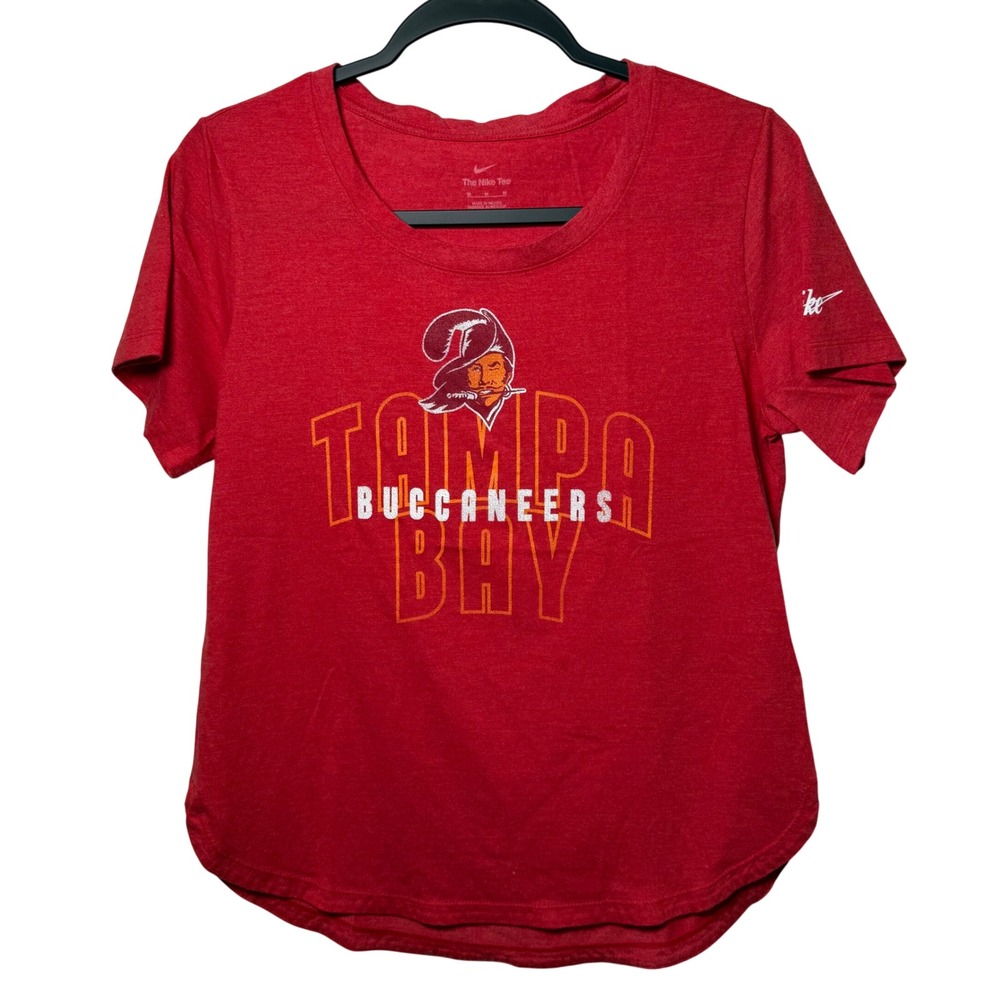 Nike Tampa Bay Buccaneers Womens Red Heathered Graphic T-Shirt Size Medium NFL